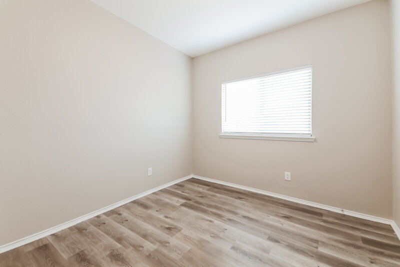 1,875/Mo, 415 Fisherman Trl Melissa, TX 75454 Bedroom View 2