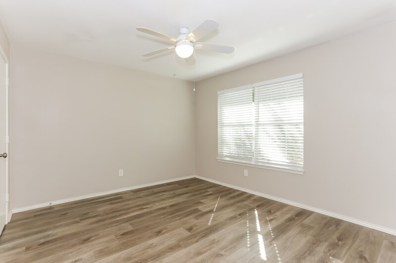 2,095/Mo, 501 Longshore Dr Little Elm, TX 75068 Bedroom View