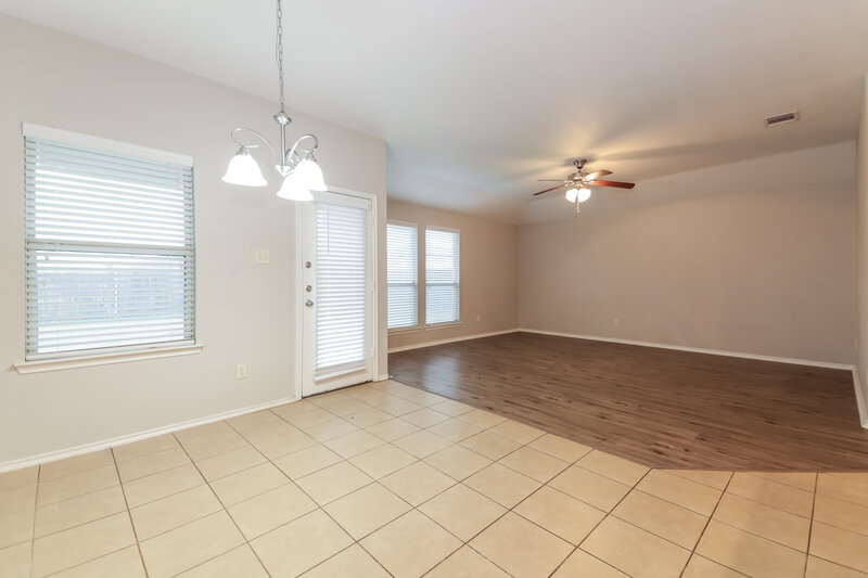 1,760/Mo, 1813 Cedar Wood Trl Anna, TX 75409 Dining Room View