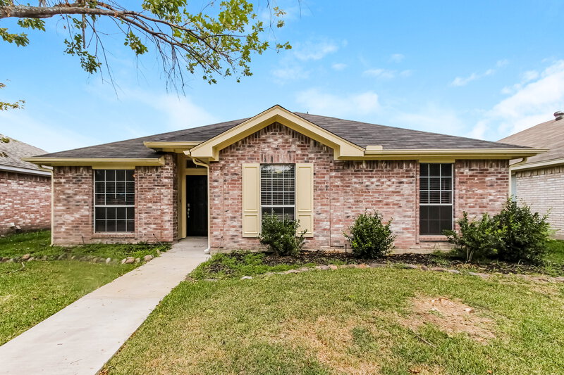 1,750/Mo, 2009 Creek Royal Dr Mesquite, TX 75181 External View