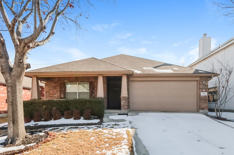 1,880/Mo, 1820 Marlin Dr Aubrey, TX 76227 External View
