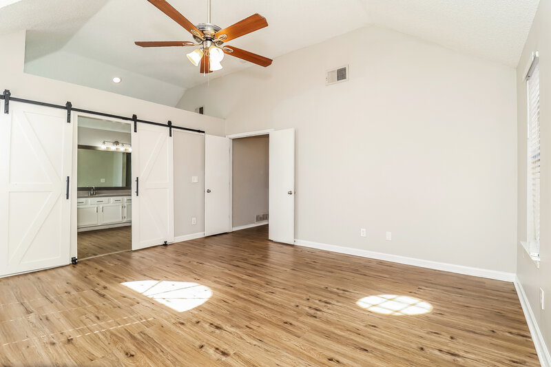 2,195/Mo, 1221 Settlers Way Lewisville, TX 75067 Main Bedroom View 2