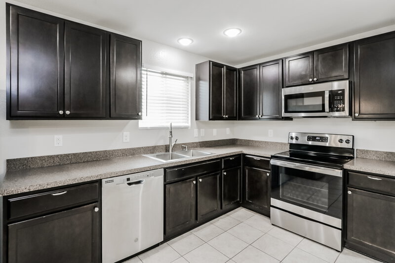 2,020/Mo, 102 Daisy Dr Fate, TX 75087 Kitchen View 2