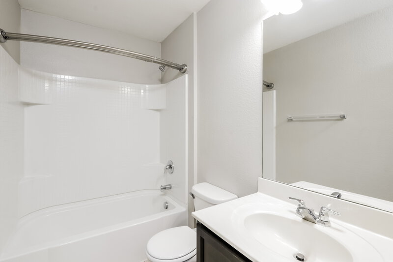 2,020/Mo, 102 Daisy Dr Fate, TX 75087 Bathroom View