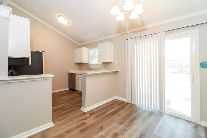 2,170/Mo, 10032 Pack Saddle Trl Fort Worth, TX 76108 Dining Room View