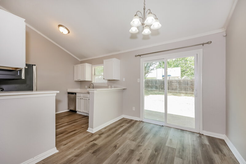 1,915/Mo, 10032 Pack Saddle Trl Fort Worth, TX 76108 Dining Room View