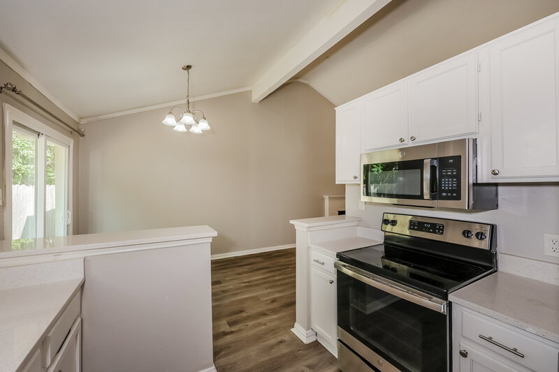 1,915/Mo, 10032 Pack Saddle Trl Fort Worth, TX 76108 Kitchen View