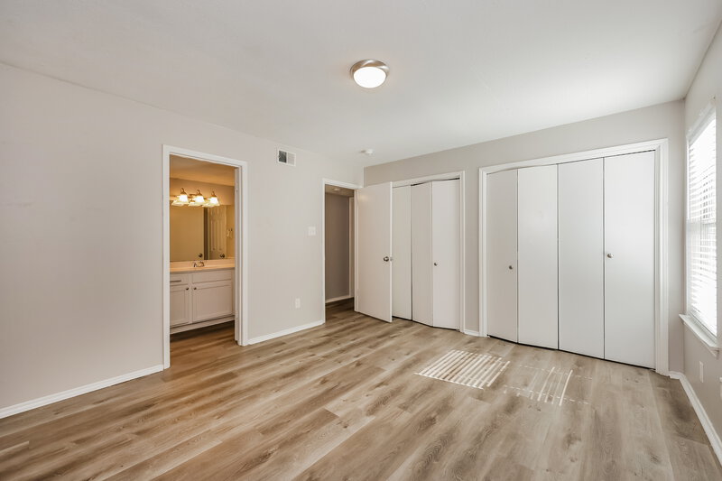 1,915/Mo, 10032 Pack Saddle Trl Fort Worth, TX 76108 Bedroom View