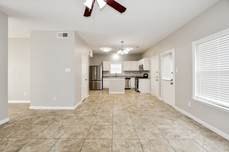 2,605/Mo, 1429 Stillmeadow Dr Mesquite, TX 75181 Living Room View 3