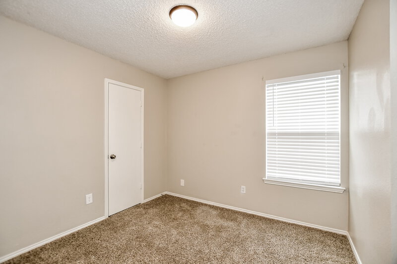 2,605/Mo, 1429 Stillmeadow Dr Mesquite, TX 75181 Bedroom View 2