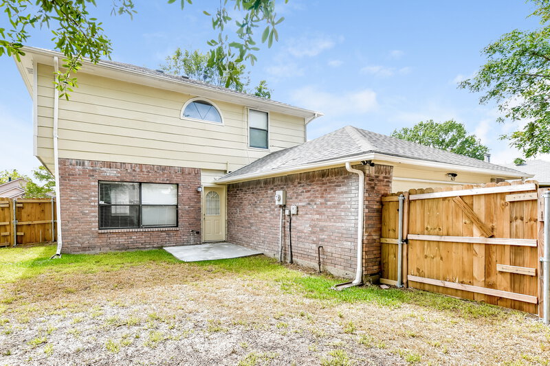 2,605/Mo, 1429 Stillmeadow Dr Mesquite, TX 75181 Rear View