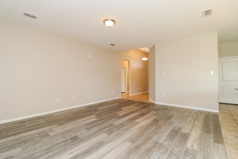 3,200/Mo, 2533 Clarks Mill Ln Fort Worth, TX 76123 Living Room View