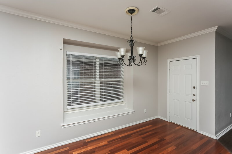2,260/Mo, 10629 Fossil Hill Dr Fort Worth, TX 76131 Dining Room View