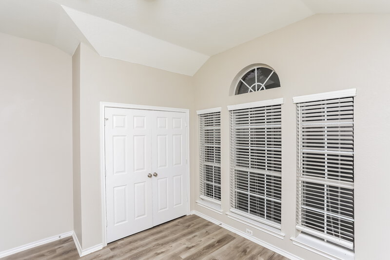 2,115/Mo, 900 Churchhill Dr Saginaw, TX 76131 Bedroom View 2