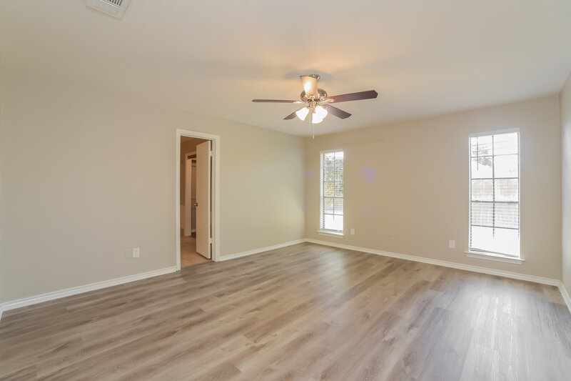 2,445/Mo, 1918 Aspen Dr Lewisville, TX 75077 Main Bedroom View