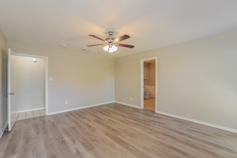 2,445/Mo, 1918 Aspen Dr Lewisville, TX 75077 Main Bedroom View 2