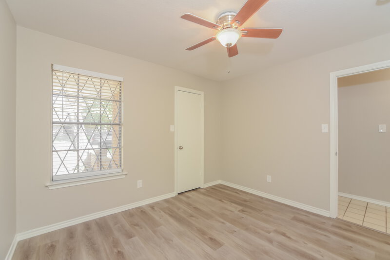 2,445/Mo, 1918 Aspen Dr Lewisville, TX 75077 Bedroom View 2
