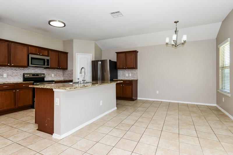 2,040/Mo, 1114 Nickel St Princeton, TX 75407 Dining Room View