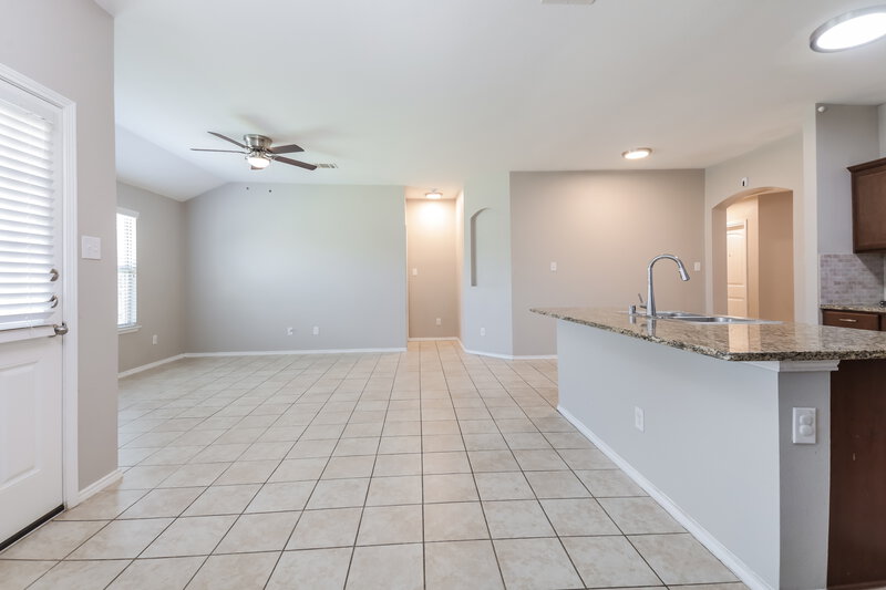 1,950/Mo, 1114 Nickel St Princeton, TX 75407 Dining Room View 2