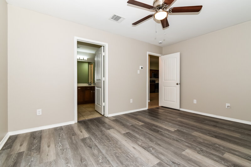 2,040/Mo, 1114 Nickel St Princeton, TX 75407 Main Bedroom View 2