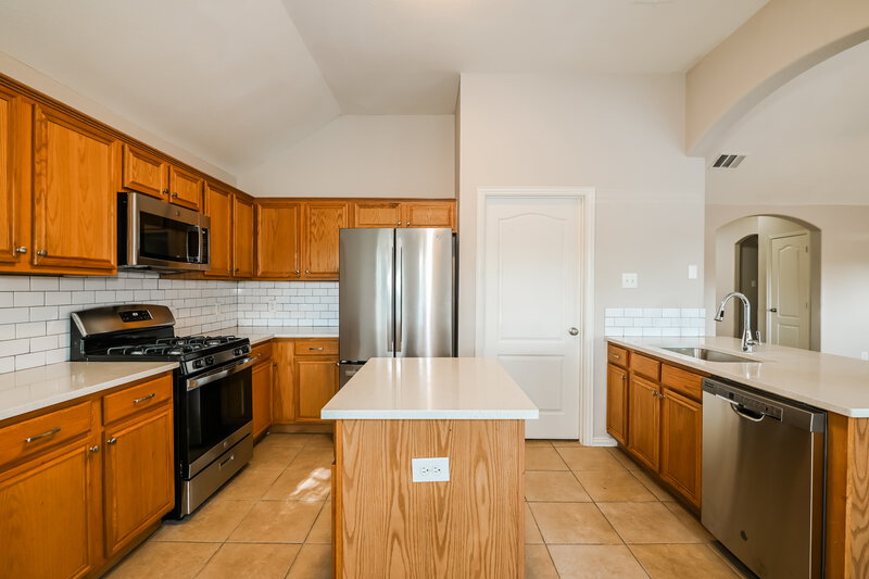 2,415/Mo, 219 Westcreek Dr Royse City, TX 75189 Kitchen View