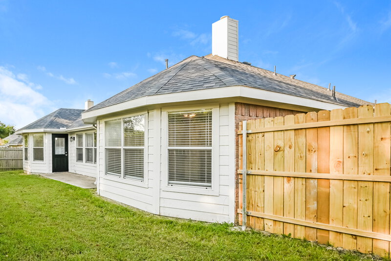 2,415/Mo, 219 Westcreek Dr Royse City, TX 75189 Rear View