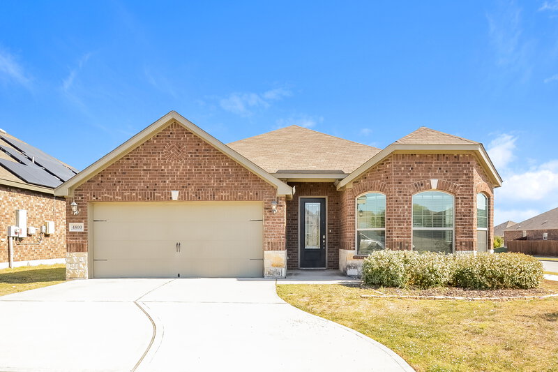 2,190/Mo, 4800 Beaver Creek Ave Denton, TX 76207 External View