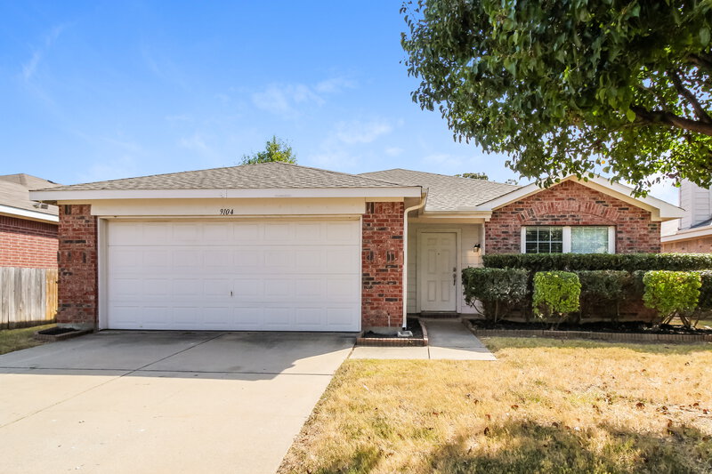2,220/Mo, 9104 Chisholm Trl Cross Roads, TX 76227 External View