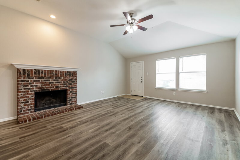 2,230/Mo, 9104 Chisholm Trl Cross Roads, TX 76227 Living Room View