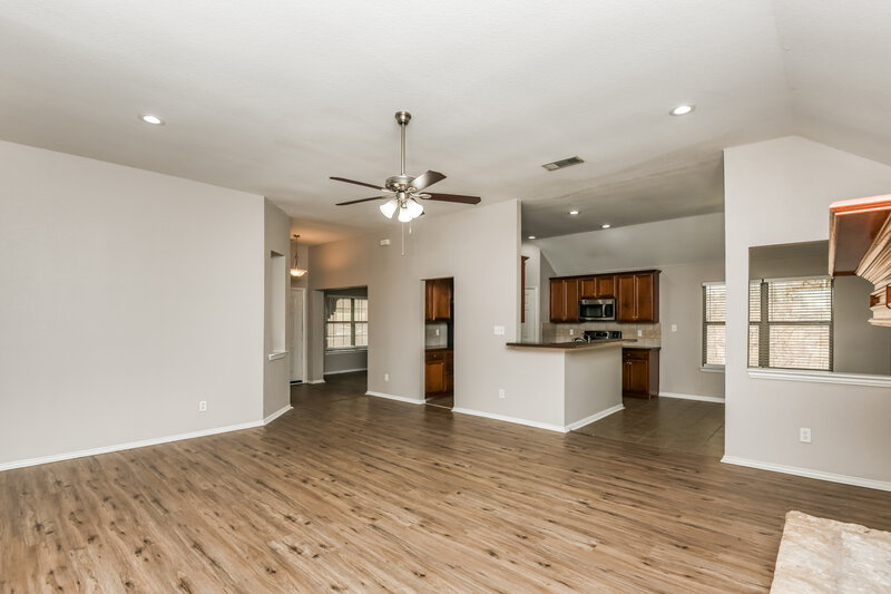 2,440/Mo, 1005 Red Cedar Way Burleson, TX 76028 Living Room View 2