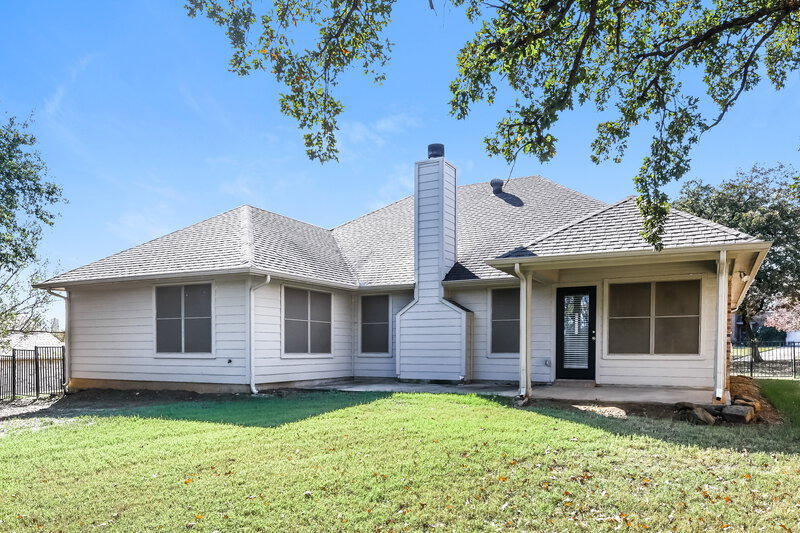2,440/Mo, 1005 Red Cedar Way Burleson, TX 76028 Rear View