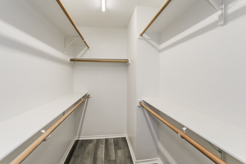 2,085/Mo, 12420 Silver Mist Trl Burleson, TX 76028 Walk In Closet View