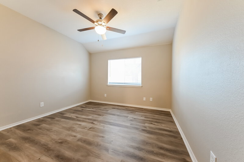 2,905/Mo, 6336 Canyon Lake Dr Dallas, TX 75249 Bedroom View 2