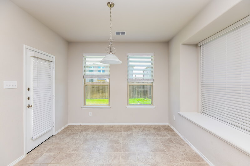 2,940/Mo, 6253 Jackstaff Dr Fort Worth, TX 76179 Dining Room View