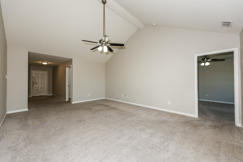 1,780/Mo, 157 Aaron St Anna, TX 75409 Living Room View 2