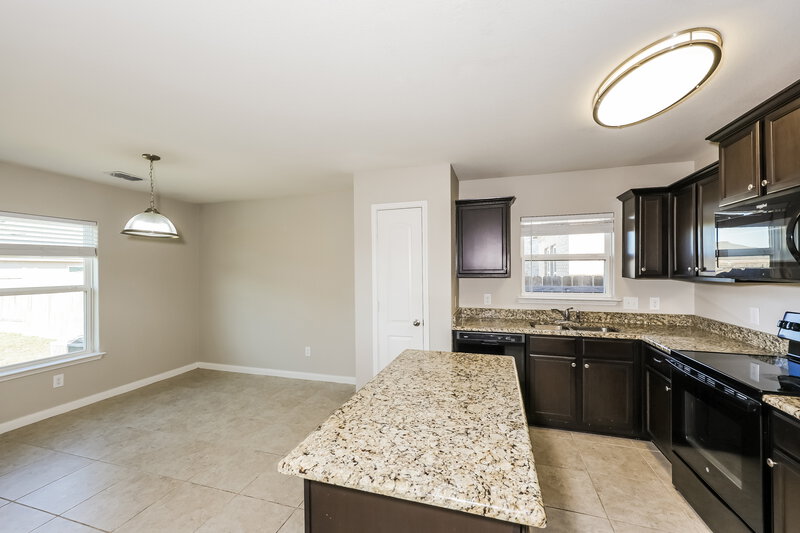 1,780/Mo, 157 Aaron St Anna, TX 75409 Kitchen View 2