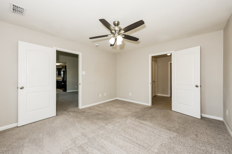 1,780/Mo, 157 Aaron St Anna, TX 75409 Main Bedroom View
