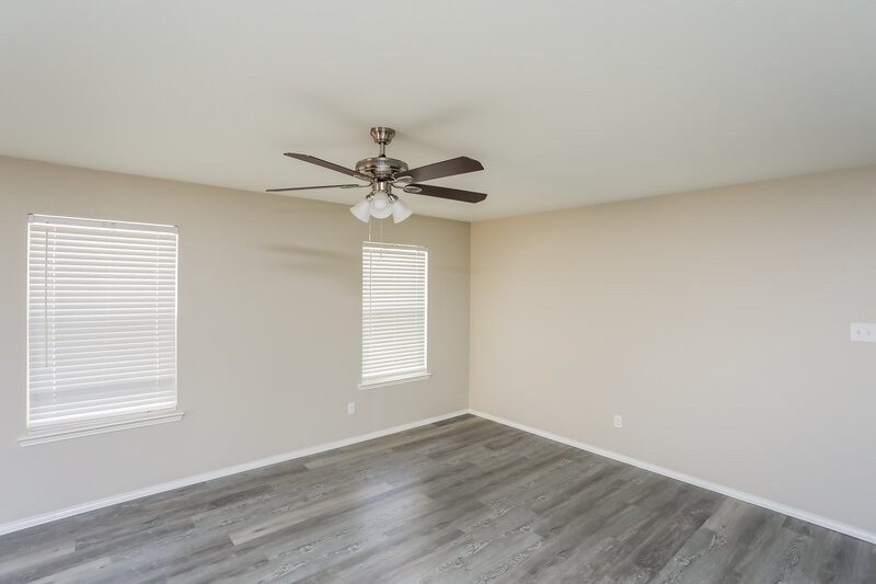 2,300/Mo, 824 Newberry Trl Fort Worth, TX 76120 Living Room View