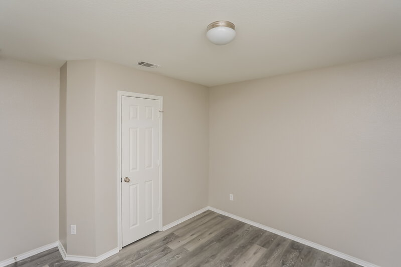 2,300/Mo, 824 Newberry Trl Fort Worth, TX 76120 Bedroom View 4