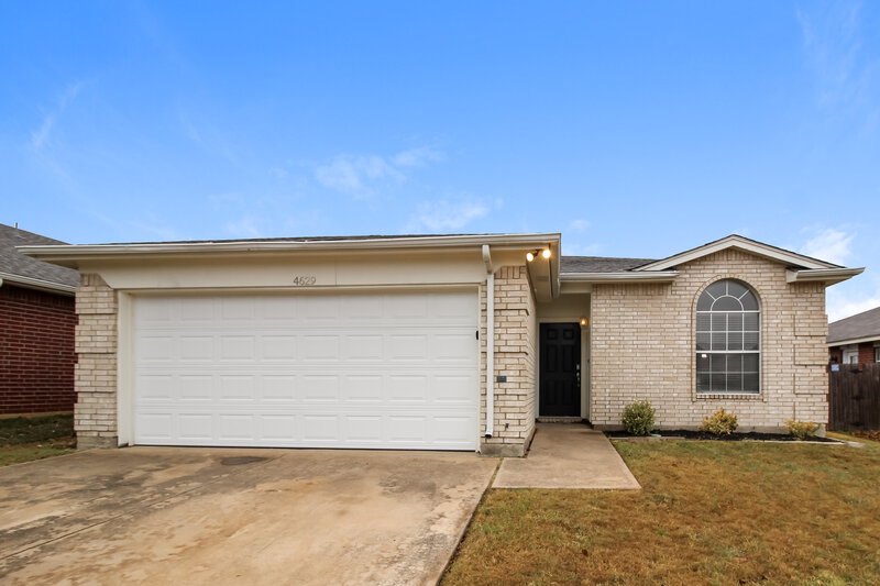 2,265/Mo, 4629 Quarry Cir Fort Worth, TX 76244 External View
