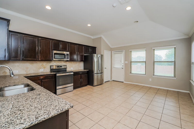 2,260/Mo, 14409 Mainstay Way Haslet, TX 76052 Kitchen View
