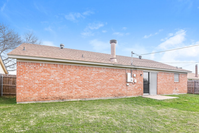 1,795/Mo, 6208 Cool Springs Dr Arlington, TX 76001 Rear View