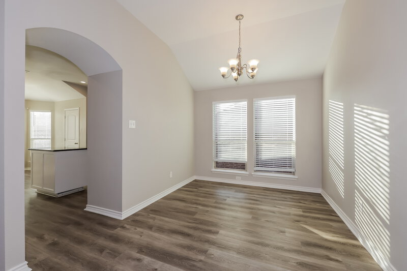 2,635/Mo, 9221 Barbara Dr Fort Worth, TX 76108 Dining Room View