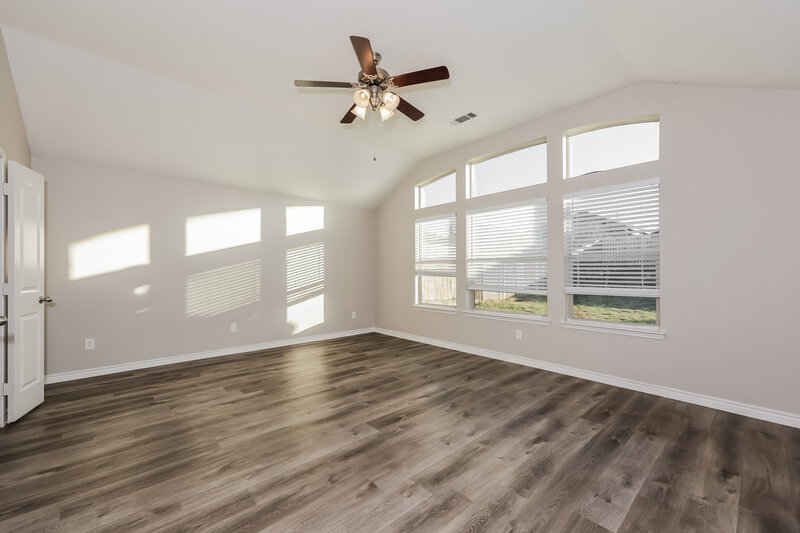 2,635/Mo, 9221 Barbara Dr Fort Worth, TX 76108 Main Bedroom View