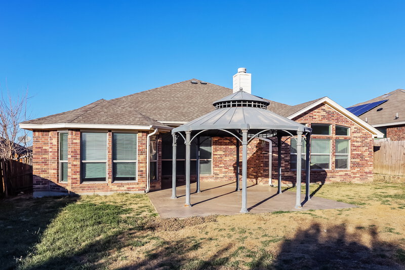 2,635/Mo, 9221 Barbara Dr Fort Worth, TX 76108 Rear View