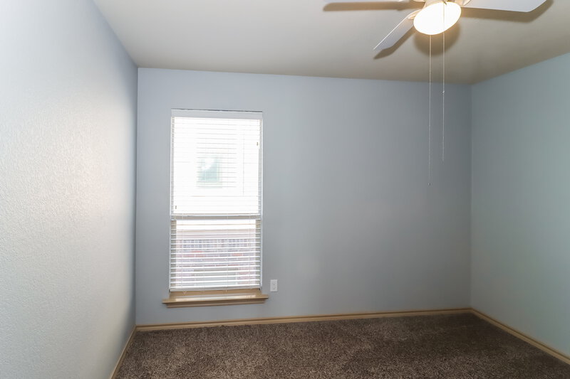 2,840/Mo, 1016 Sunderland Ln Fort Worth, TX 76134 Bedroom View