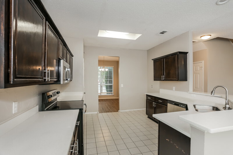 2,765/Mo, 4741 Park Downs Dr Fort Worth, TX 76137 Kitchen View
