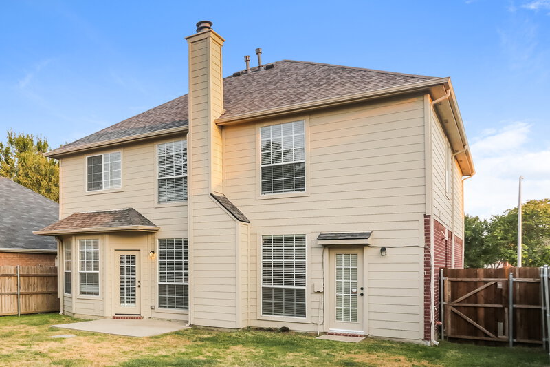 2,765/Mo, 4741 Park Downs Dr Fort Worth, TX 76137 Rear View
