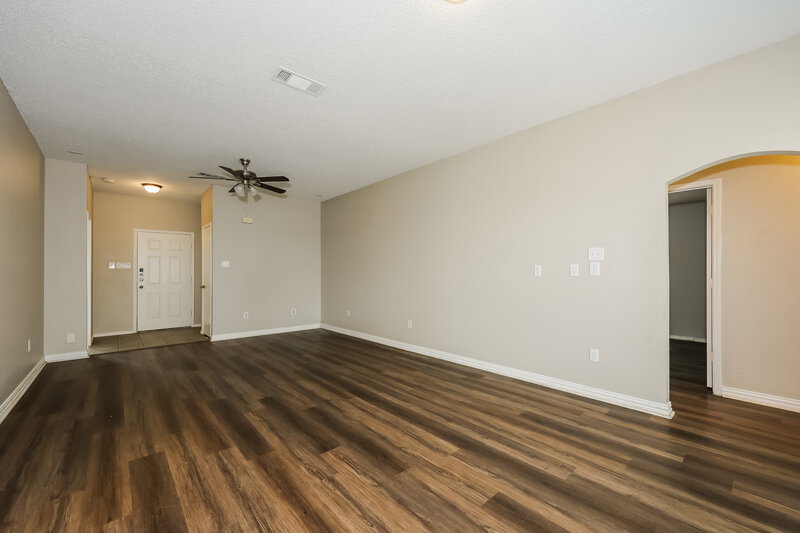 2,340/Mo, 10237 Dallam Ln Fort Worth, TX 76108 Living Room View 2