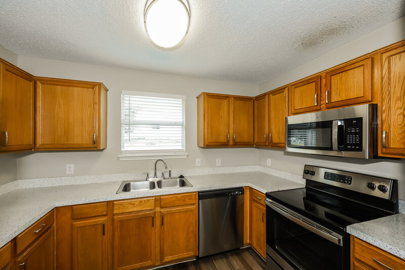 2,340/Mo, 10237 Dallam Ln Fort Worth, TX 76108 Kitchen View